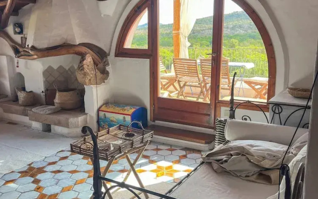 Romantic Suite Apt.21