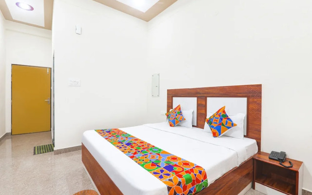 Fabhotel Shree Venkatesh Nileyam