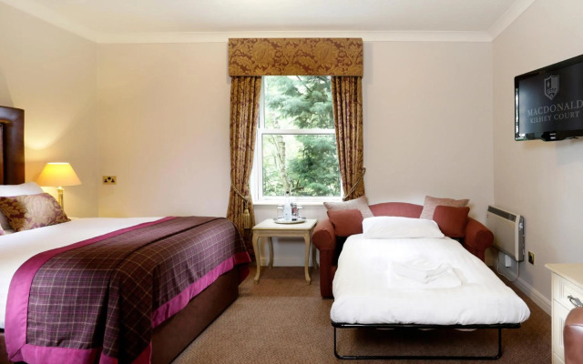 Macdonald Kilhey Court