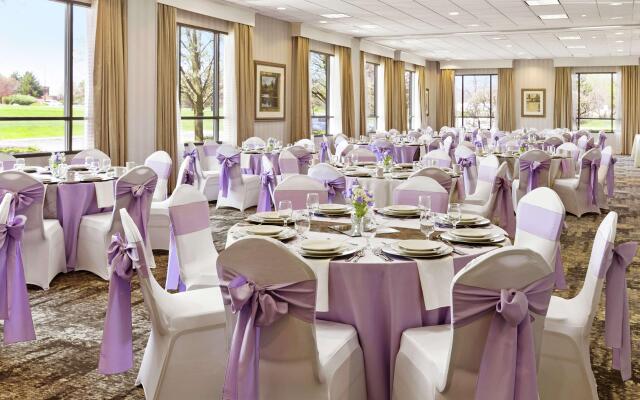 DoubleTree by Hilton Detroit Novi