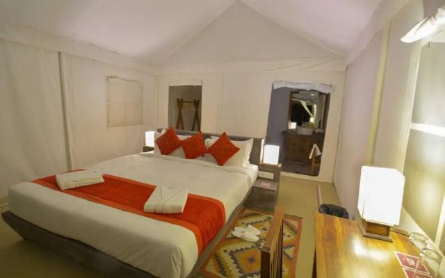 Dhora Desert Resort & Spa By Eight Continents