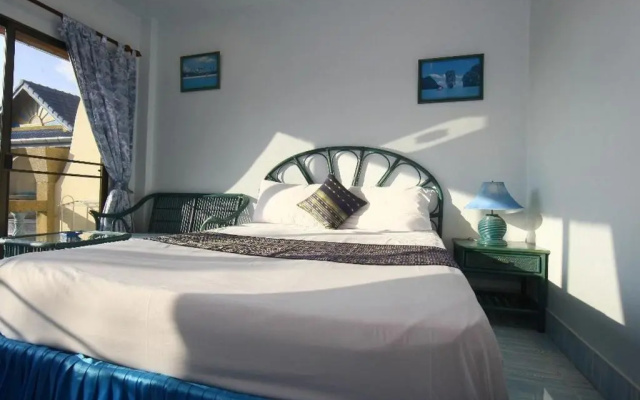Patong Sunbeach Mansion