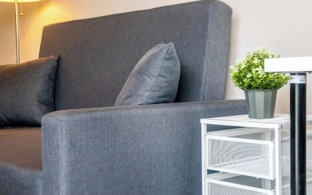 Tiny House Srinakarin At Sri Bearing Station