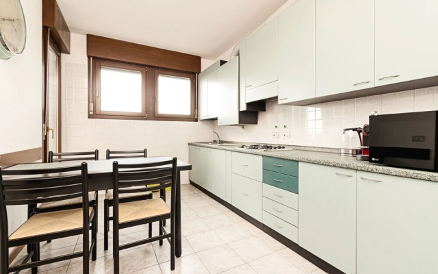 Colourful Flat Borgo Roma
