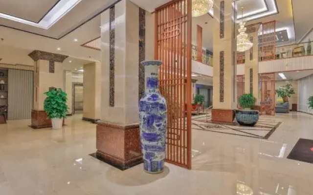 Shiping Shancheng Hotel (Culture Park)