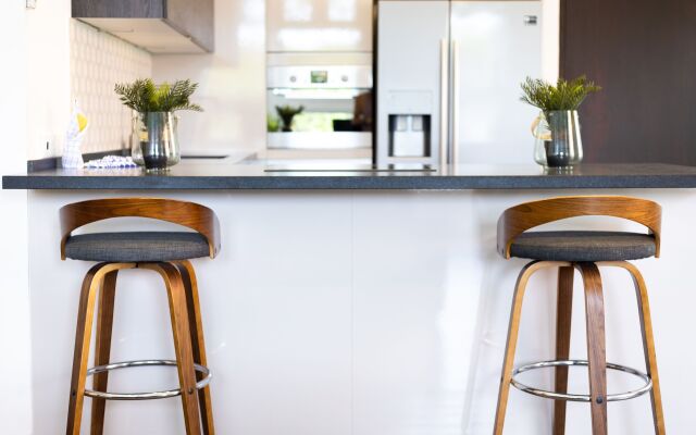 ☀️Sunshine☀️  Magnificently Bright 2BR Top City Centre Townhouse