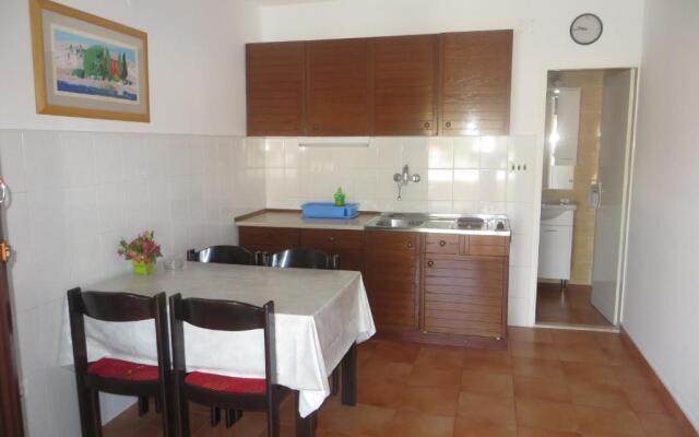 Makjanic Apartment