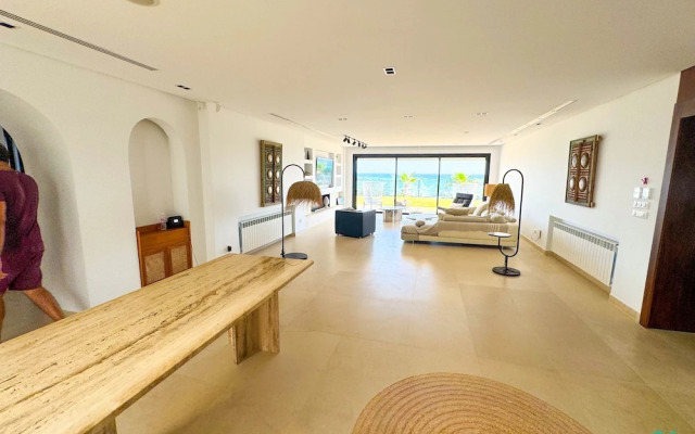 The Perfect Beach House in Hammamet