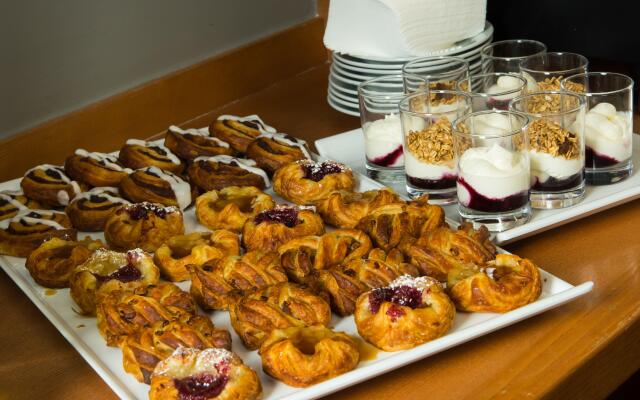 Holiday Inn London - West by IHG