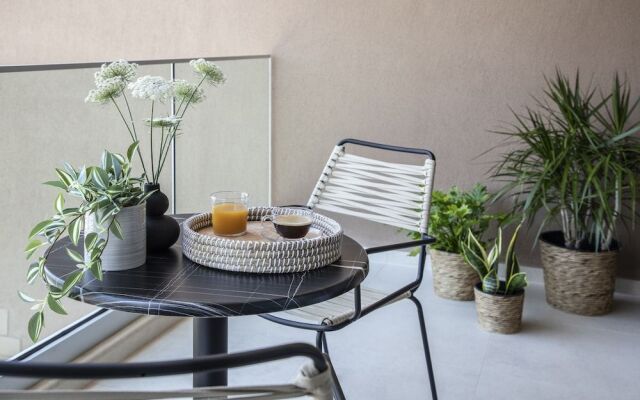 Salina SPA Villas - with PRIVATE ECO-POOL, SAUNA & Hot Tub
