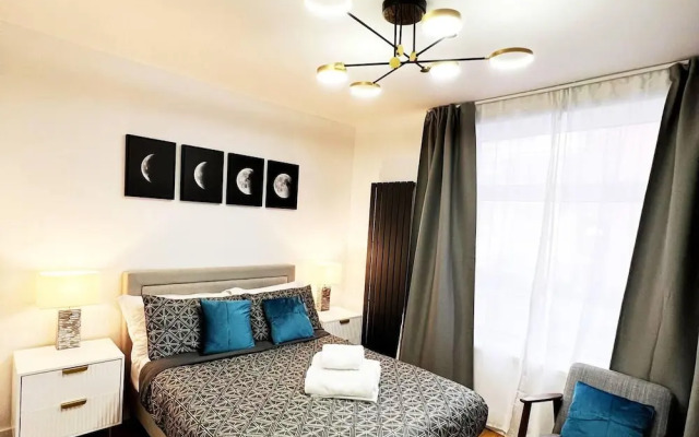 Stunning and Luxurious 1-bed Apartment in London