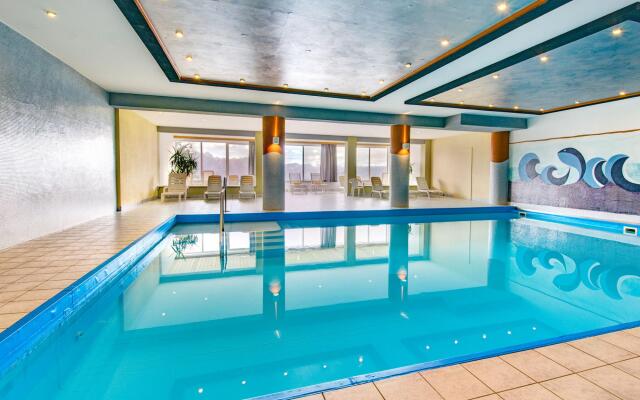 Chalet on Zettersfeld With Dolomite Views