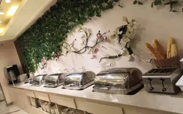 Grace Inn Hotel (Shenyang Railway Station East Square Taiyuan Street Pedestrian Street)