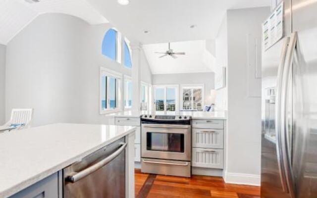 4462 Windswept Villa