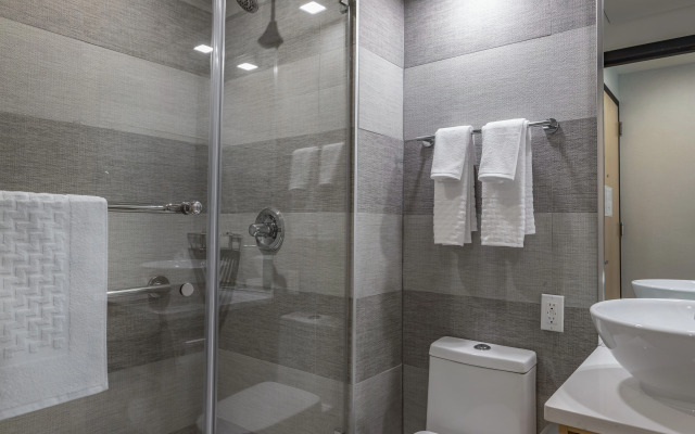 Best Western Plus Soho Hotel
