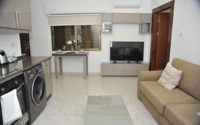 Amazing one Bedroom Apartment in Amman,elwebdah 10