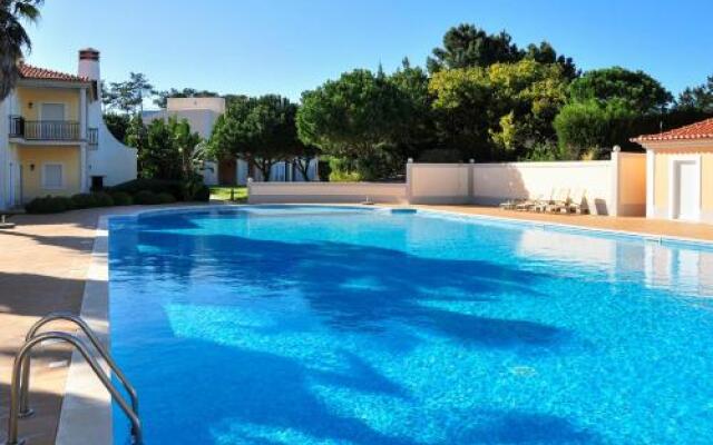 Townhouse Beach Pool Silver Coast C1