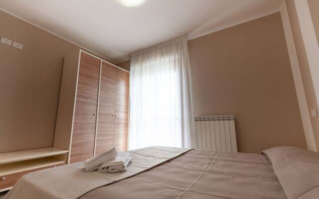Alba Holiday Hotel & Residence