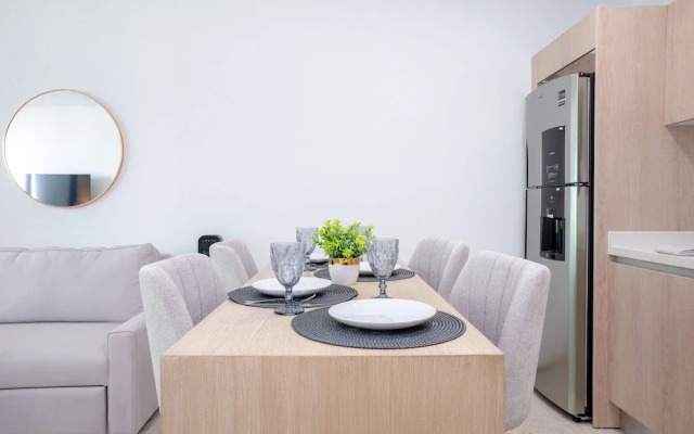 Menesse Town Tower 203 1 Bedroom Condo