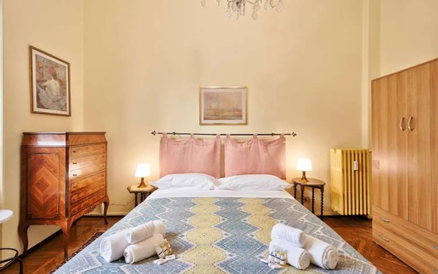 Roomy Flat Turin Crocetta