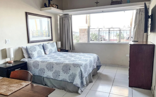 Baja Mia Suites And Tours