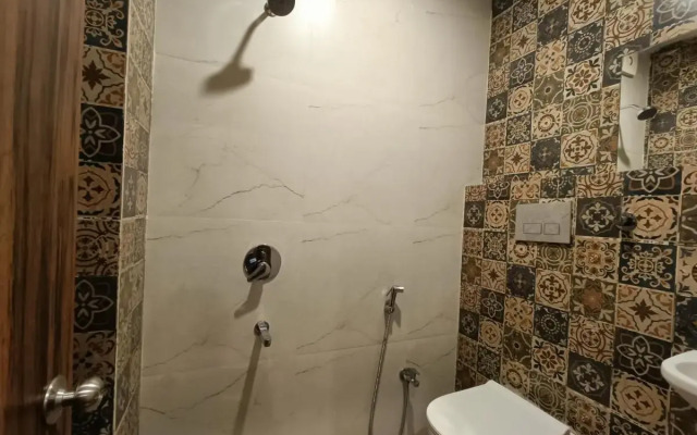 Maruti Group Of Hotels - Vrinda Inn