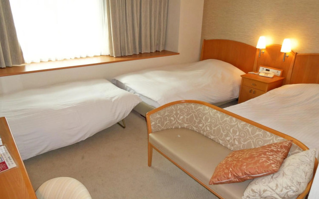 Kobe Luminous Hotel Hyogoekimae