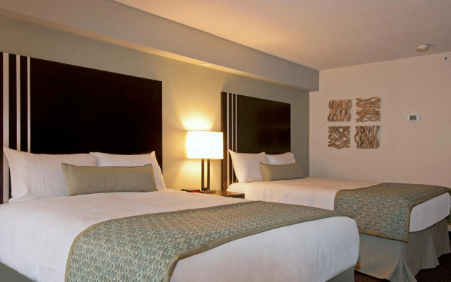 Coast Kamloops Hotel & Conference Centre