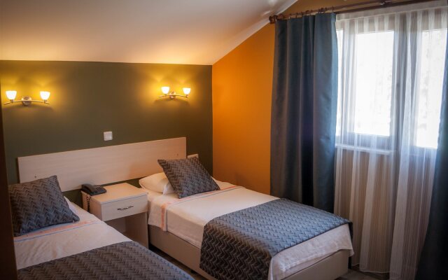 Remer Hotel