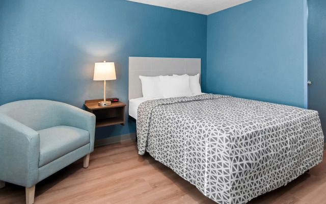 Woodspring Suites Waco South