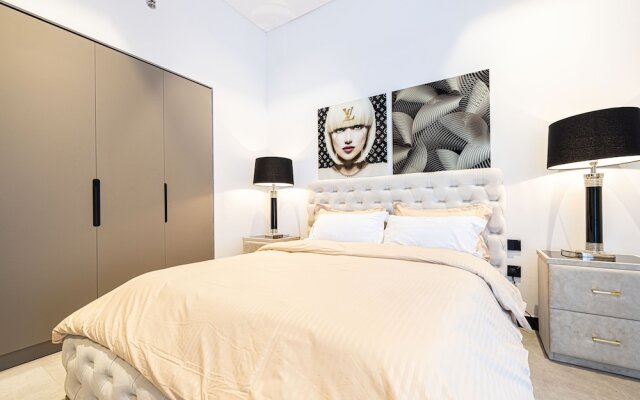 Waves - The Suite Dubai Luxury Waterfront Living