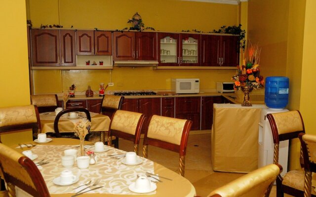 Colony Inn Hotel