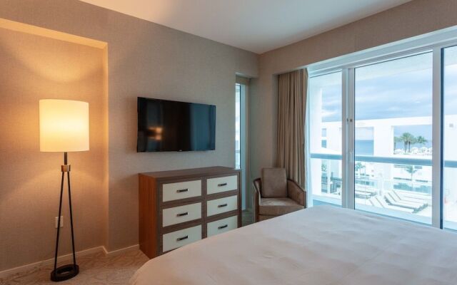 Charming Beachfront Condo With Large Balcony