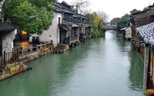 Tongxiang Wuzhen Yuexiang Inn