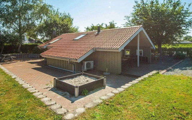 4 Person Holiday Home in Hejls