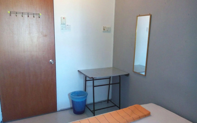 Discovery Cafe and Guesthouse