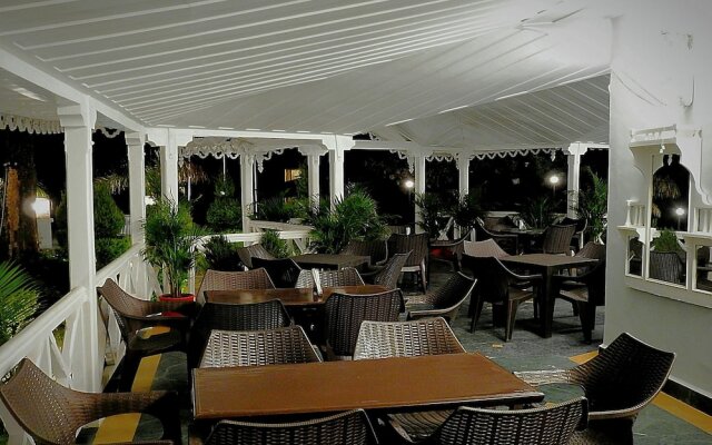 Greendale Resort