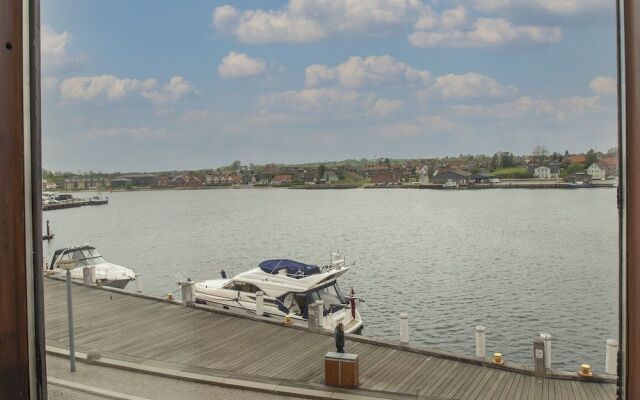 Grannys Harbour View