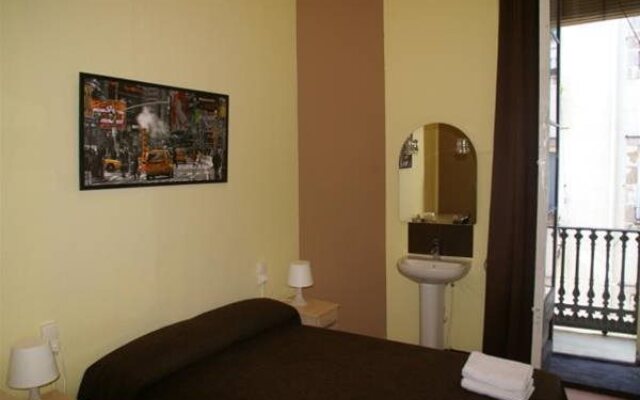Hostal Albi