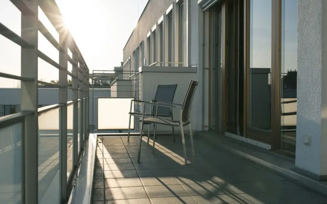 Monbijou Penthouse by Suite.030