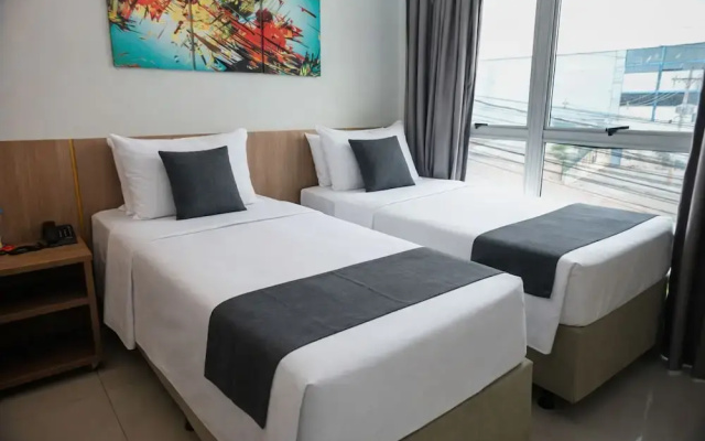 Cancún Hotel by H Hotéis - Airport