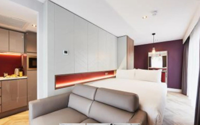 Roomzzz Newcastle