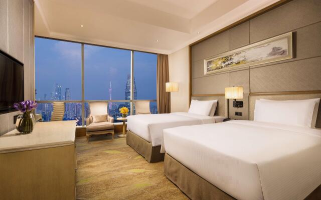 DoubleTree by Hilton Guangzhou-Free Shuttle Bus to Canton Fair Complex & Overseas Buyer Registration Services during Canton Fair Period