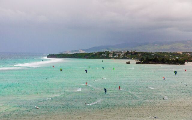 Jeepney Hostel and Kite Resort