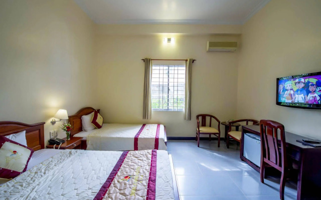 Bien Xanh Hotel