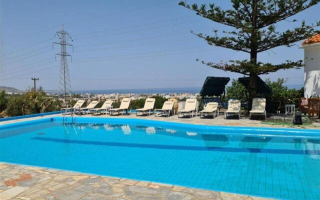 Mila Malia Suites