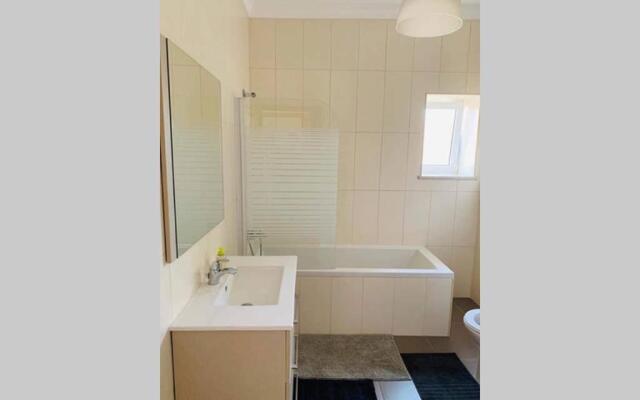 Beach House (Leirosa)