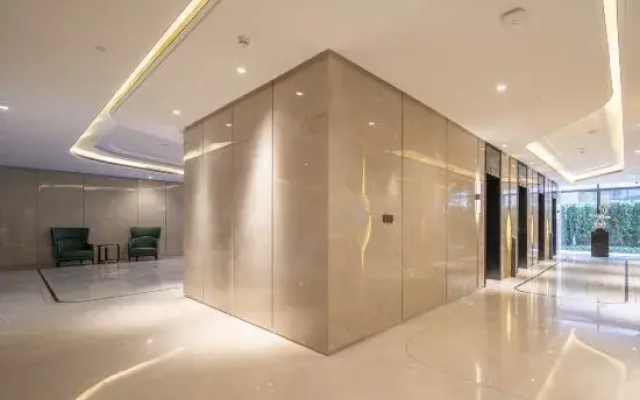 Davis International Apartment (Hongshan Subway Station, Shenzhen)