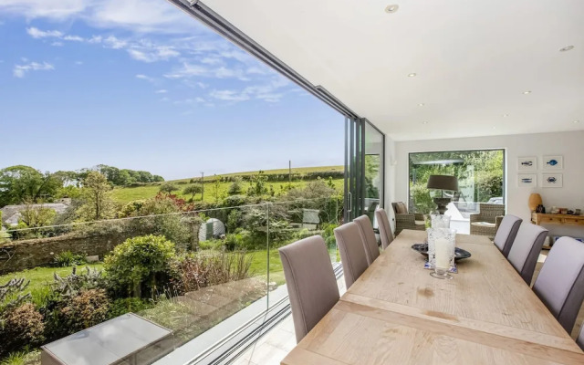Little Redlap - Delightful Views Near Dartmouth