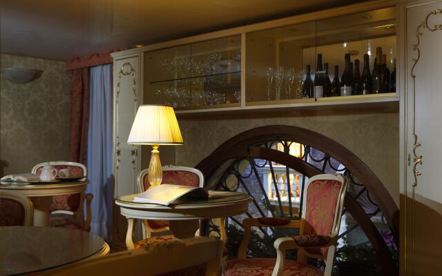 Hotel Becher